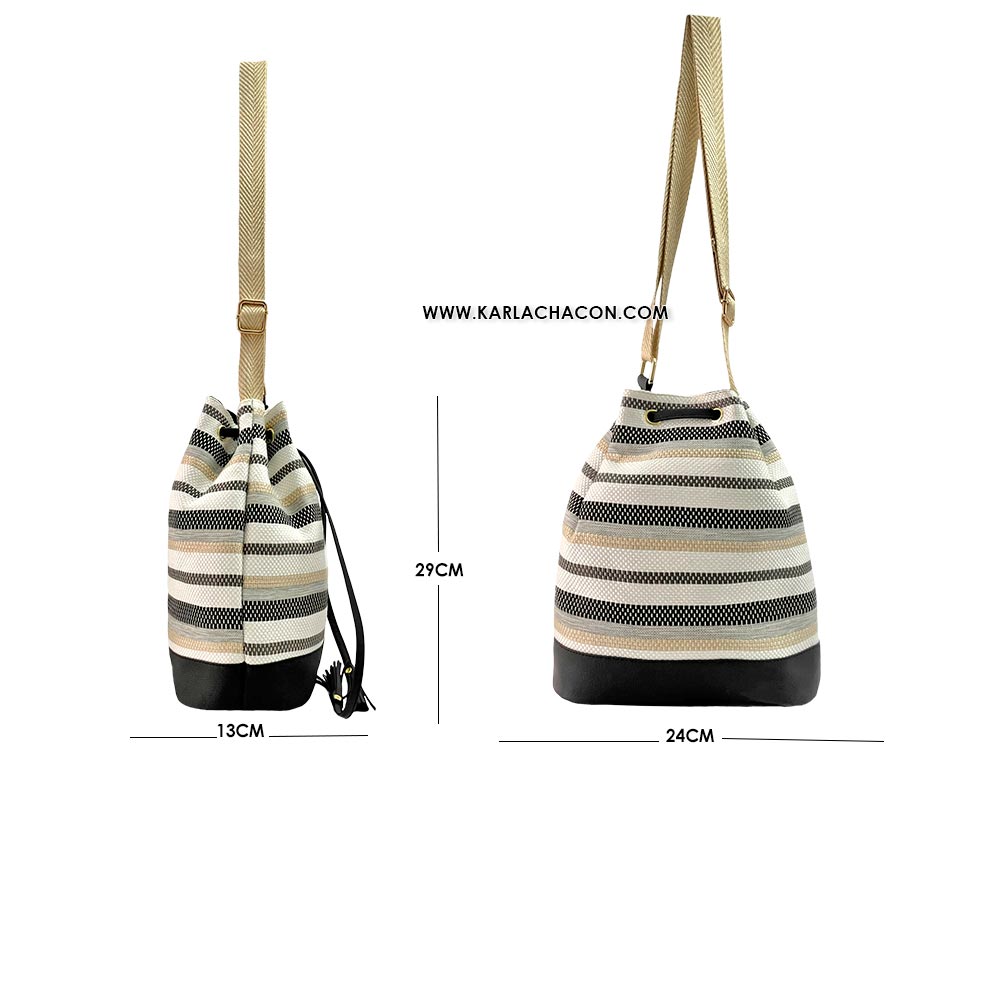 Bolso Aria Negro Con Correa Ajustable